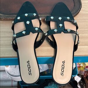 Soda Black diamond -Studded Sandals